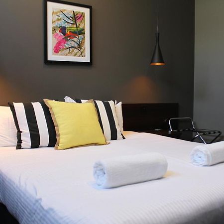Criterion Hotel סייל מראה חיצוני תמונה